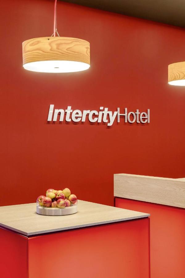 Intercityhotel Budapeste Exterior foto